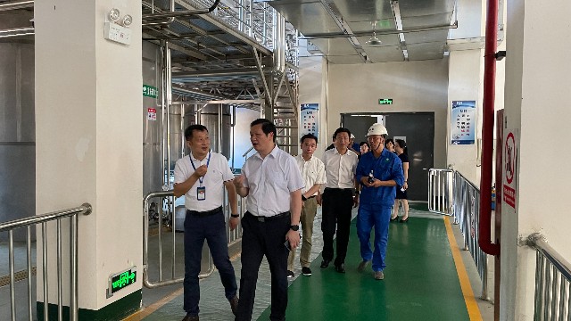 湖南省科技廳，市科技局領(lǐng)導(dǎo)考察引航生物生產(chǎn)基地